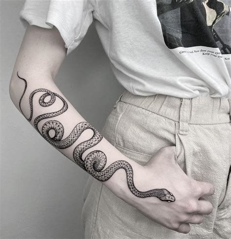 reptile tattoo|100+ Charming Snake Tattoo Designs with Meaning。